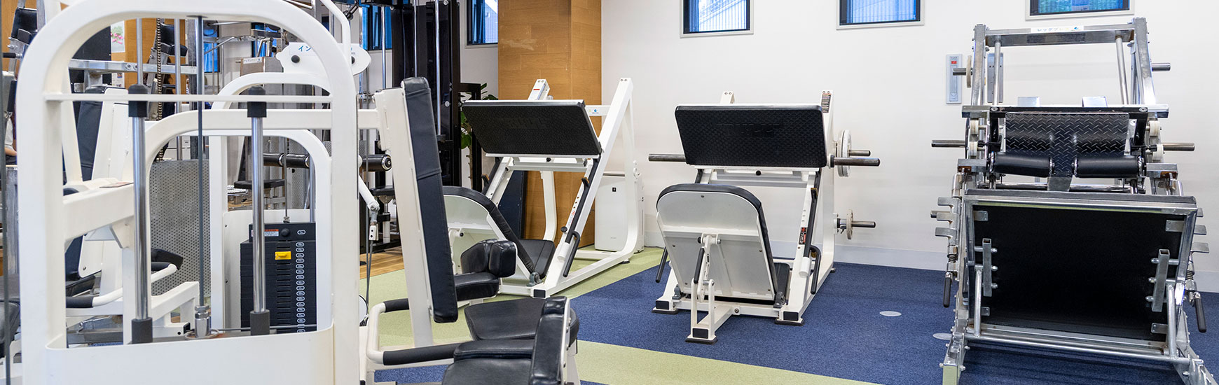 トレーニングマシン